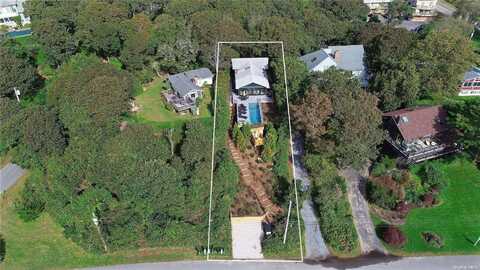 74 Adams Drive, Montauk, NY 11954