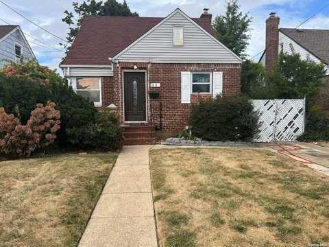 116-12 237th Street, Elmont, NY 11003