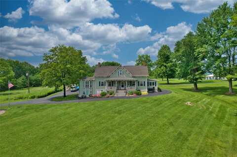 69 Lippincott Road, Wallkill, NY 12589