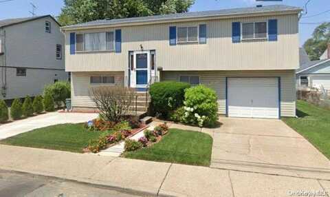 143 Roquette Avenue, Elmont, NY 11003