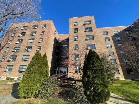 73-03 Bell Blvd, Bayside, NY 11364