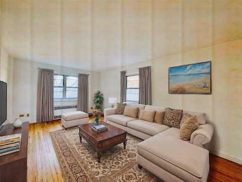 111-15 66th Avenue, Forest Hills, NY 11375