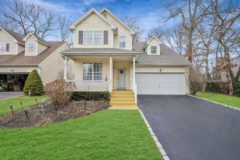 225 Pleasant Drive, Bay Shore, NY 11706