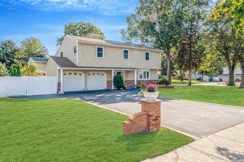 301 Mount Pleasant Road, Hauppauge, NY 11788