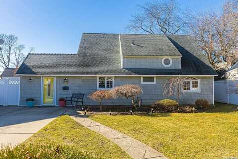 10 Wishing Lane, Hicksville, NY 11801