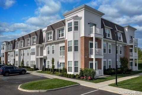 75 Circle Drive, Central Islip, NY 11722