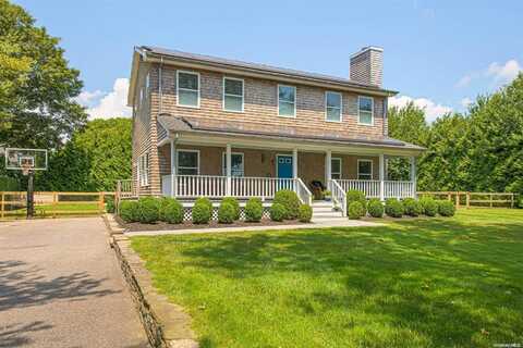 11 Murray Place, Bridgehampton, NY 11932