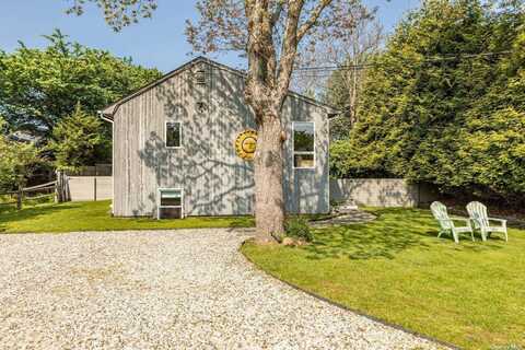 14 Hoover, Montauk, NY 11954