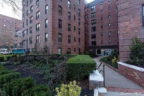 707 Beach 9th Street, Far Rockaway, NY 11691