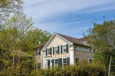 189 Lumber Lane, Bridgehampton, NY 11932