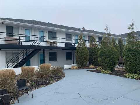 10 Wyoming Avenue, Long Beach, NY 11561