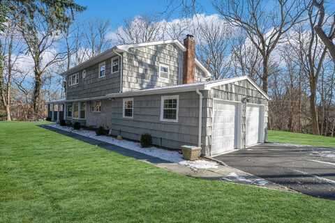 7 Cedar Grove Lane, Huntington, NY 11743