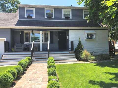 759 Hampton Road, Woodmere, NY 11598