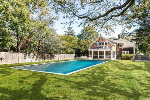 143 N Main Street, East Hampton, NY 11937