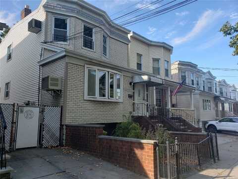 125-18 22nd ave Avenue, College Point, NY 11356
