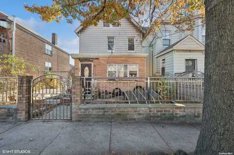 2866 Middletown Road, Bronx, NY 10461