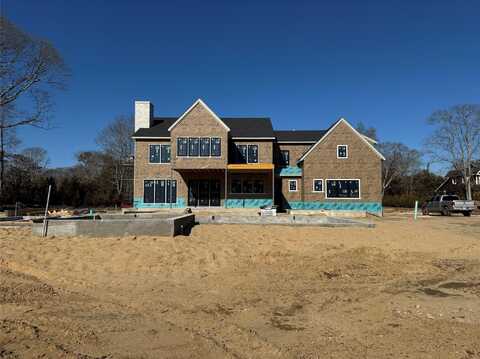 5 Remsen Lane, Remsenburg, NY 11960