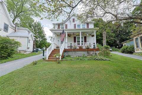 41 Maple Street, Walden, NY 12586