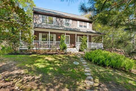 12 Harbor Street, East Hampton, NY 11937