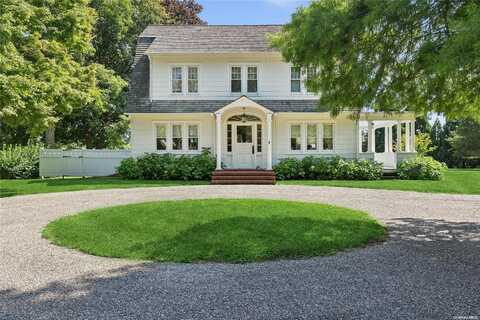 2803 Montauk Highway, Bridgehampton, NY 11932