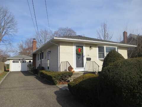 53 willis Street, Northport, NY 11768