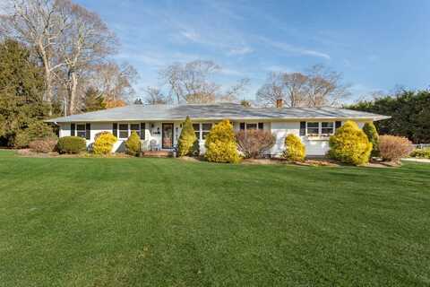 200 Critten, Southold, NY 11971