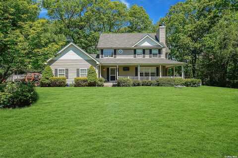 7 Sander Court, Middle Island, NY 11953