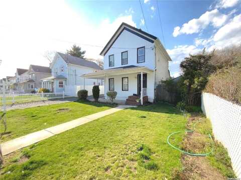 57 Thorne Avenue, Hempstead, NY 11550