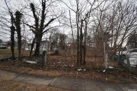 Central Avenue, Hicksville, NY 11801