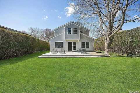 55 Hedges Lane, Amagansett, NY 11930