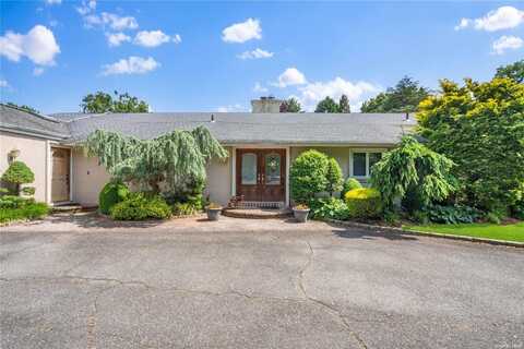 462 Cold Spring Road, Laurel, NY 11791