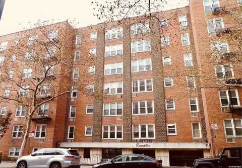 142-15 Franklin Ave, Flushing, NY 11355