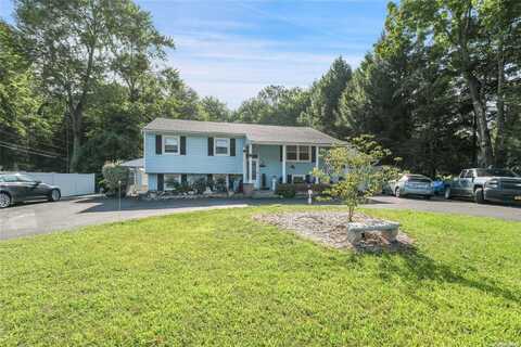 46 S Ohioville Road, New Paltz, NY 12561