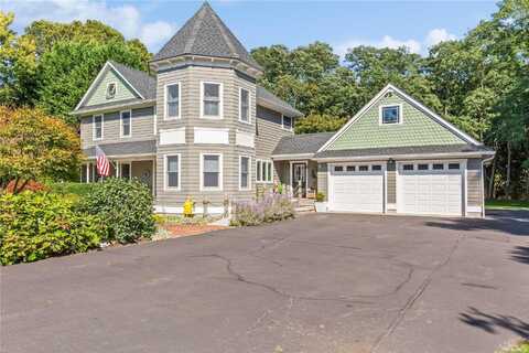 105 Ole Jule Lane, Mattituck, NY 11952