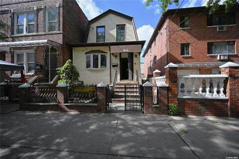 101-15 34 Avenue, Corona, NY 11368