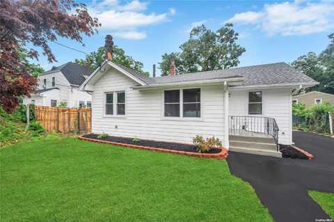 105 3rd Street, Brentwood, NY 11717