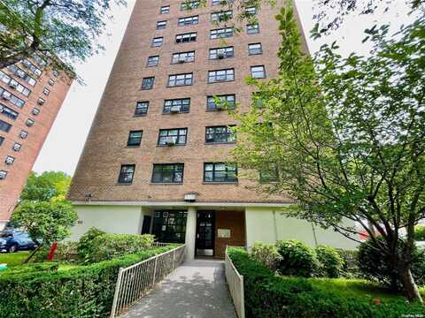 33-47 14th Street, Astoria, NY 11106