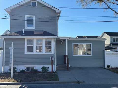 640 Warren Street, Baldwin, NY 11510