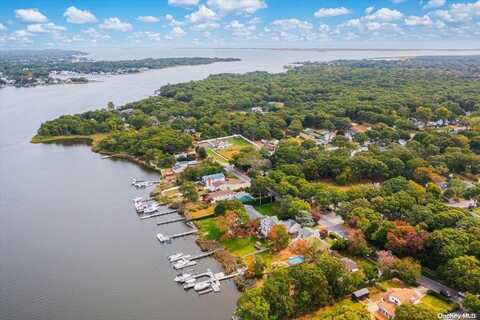 41 Riverside Avenue, Mastic Beach, NY 11951