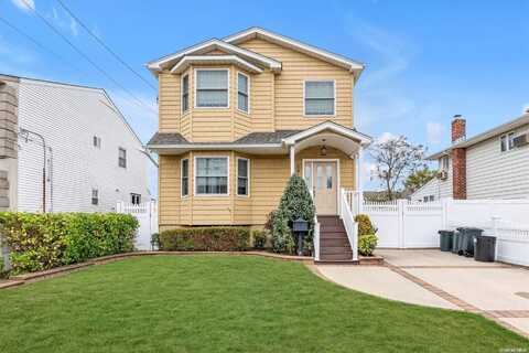 2461 Williams Court, Bellmore, NY 11710