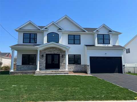 10 19th Street, Jericho, NY 11753