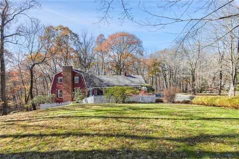 34 Siscowit Road, Pound Ridge, NY 10576