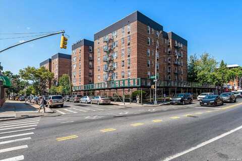 83-37 S St.James Street, Elmhurst, NY 11373