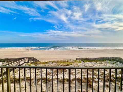 650 Shore Rd, Long Beach, NY 11561