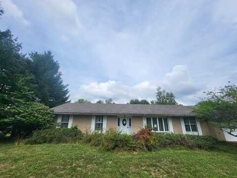 30 Shore Boulevard, Slate Hill, NY 10973