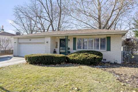 5s388 Allister Lane, Naperville, IL 60563