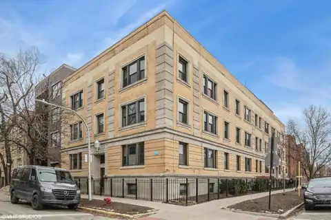 900 W Dakin Street, Chicago, IL 60613