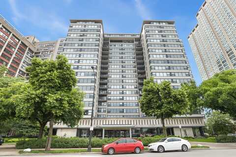 3440 N Lake Shore Drive, Chicago, IL 60657