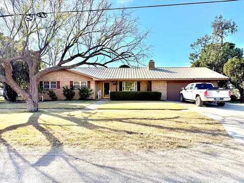 500 Elm, Roscoe, TX 79545