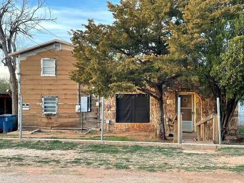 2105 Douglas, Sweetwater, TX 79556